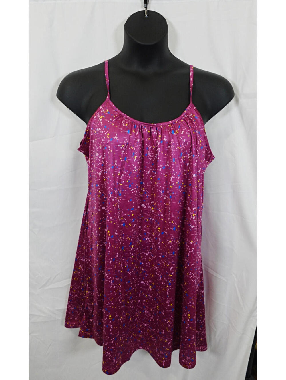 Breathable Size 2XL Magenta Women’s Strappy Sleeve Top for Summer Vacation